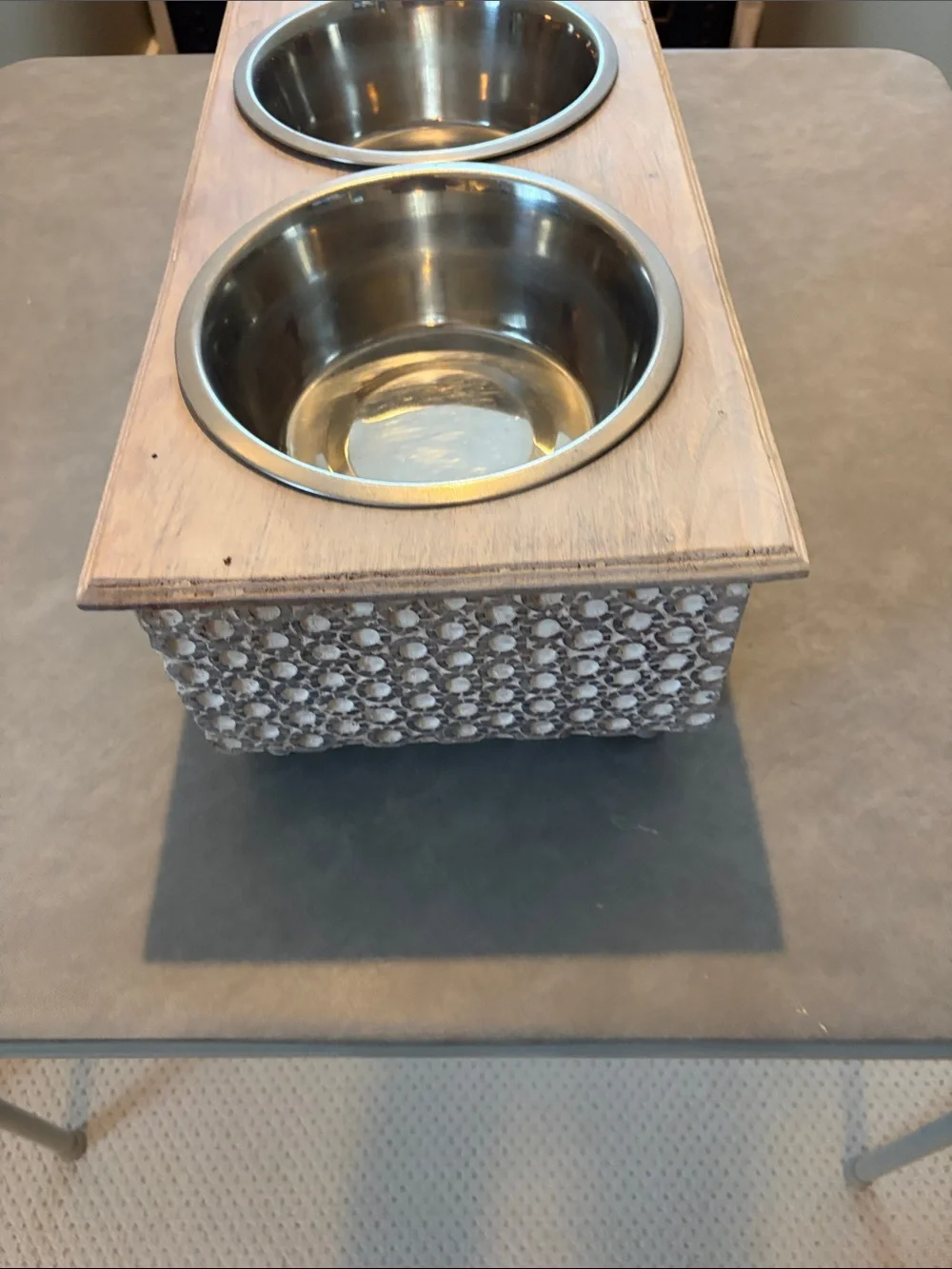 Decorative Double Dog Bowl Stand in Bleached Whitewashed Wood